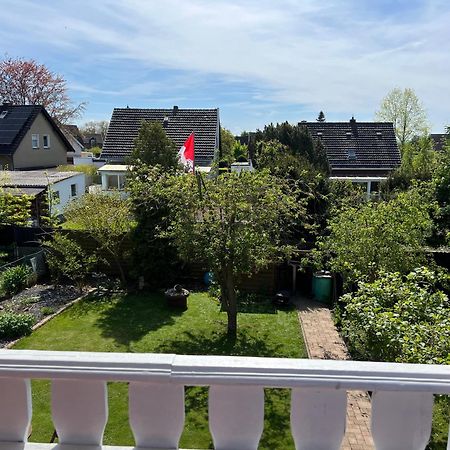 Elegante Apartment In Erftstadt Mit Balkon, Zentral, Bahnhof Nah, Phantasialand Bruehl Bei Cologne Exterior foto
