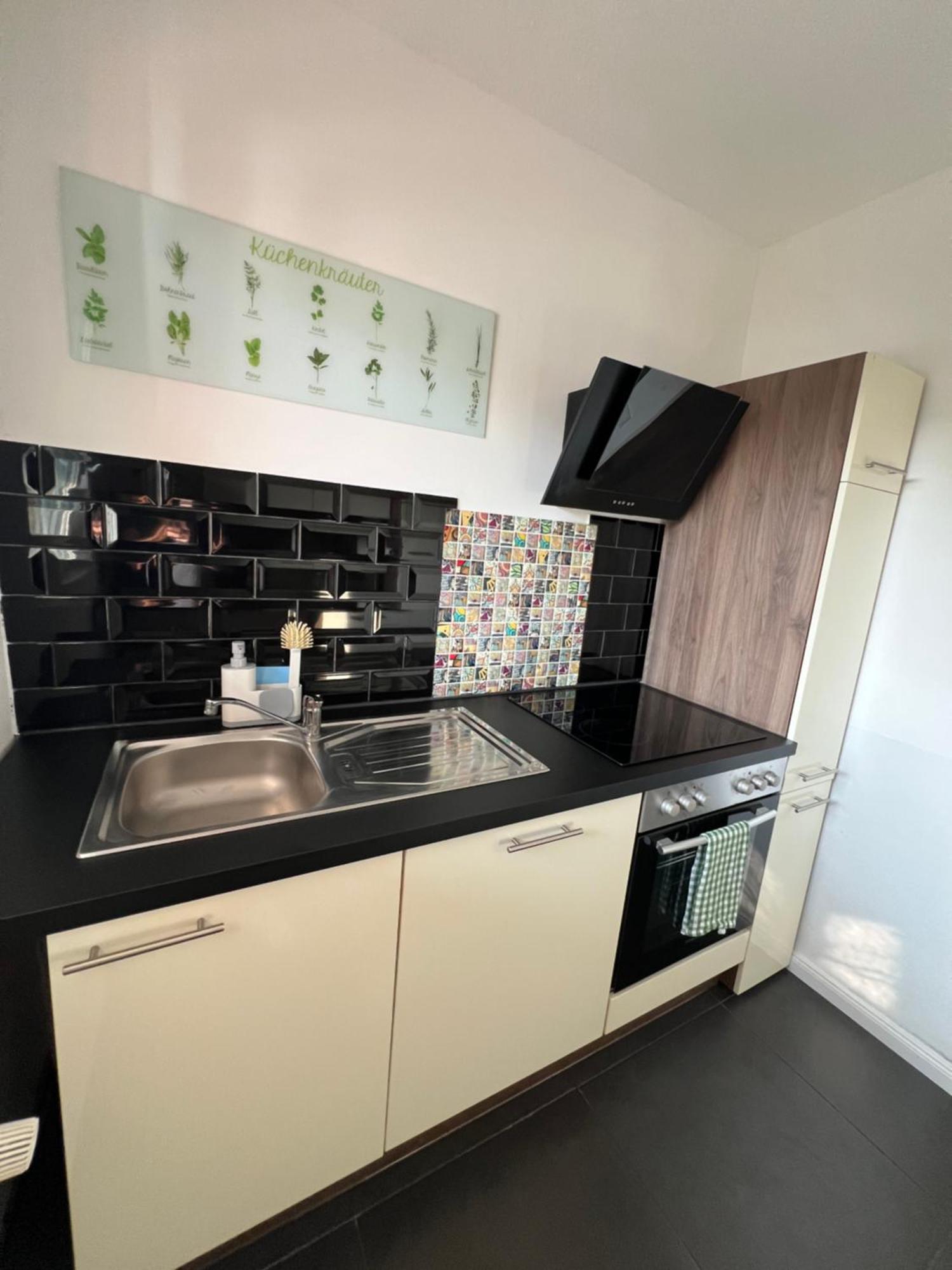 Elegante Apartment In Erftstadt Mit Balkon, Zentral, Bahnhof Nah, Phantasialand Bruehl Bei Cologne Exterior foto