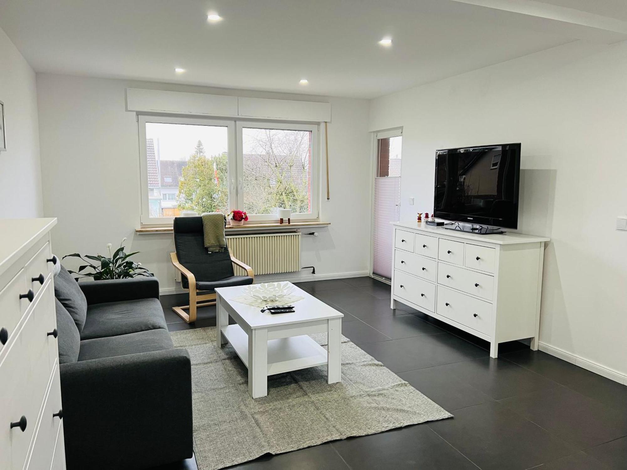 Elegante Apartment In Erftstadt Mit Balkon, Zentral, Bahnhof Nah, Phantasialand Bruehl Bei Cologne Exterior foto